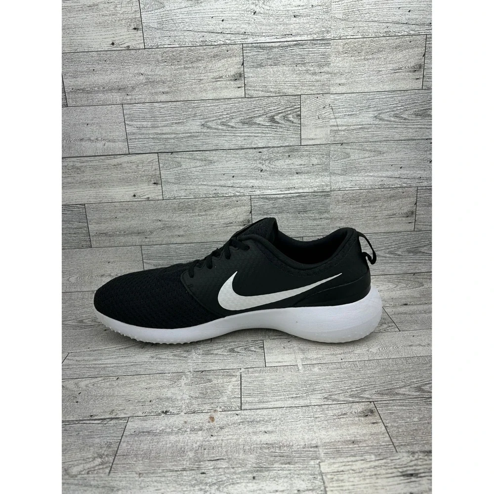 Nike Roshe G Men Golf Shoes Black White Spikeless‎ CD6065-001 Size 10.5